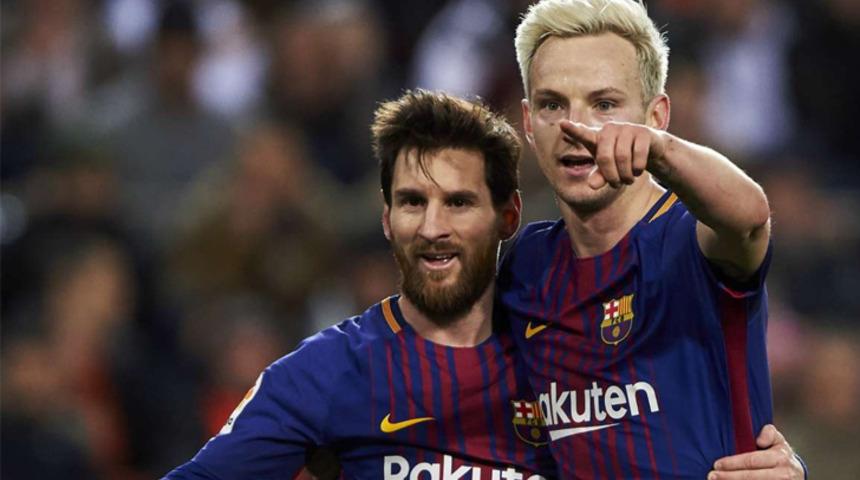 Barcelona'nın yıldızı Ivan Rakitic, Sevilla'ya geri döndü