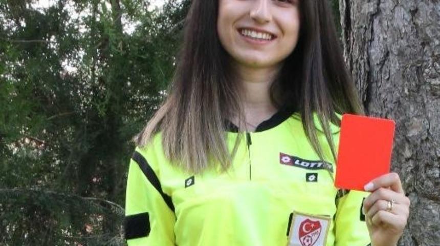 Kayseri&rsquo;nin tek klasmanda bayan hakemi