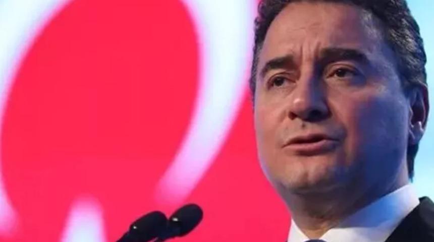 Koronavir&uuml;se yakalanan Ali Babacan'ın tedavisiyle ilgili yeni gelişme