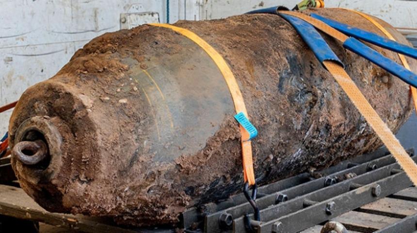 Köln’de İkinci Dünya Savaşı’ndan kalma bomba bulundu
