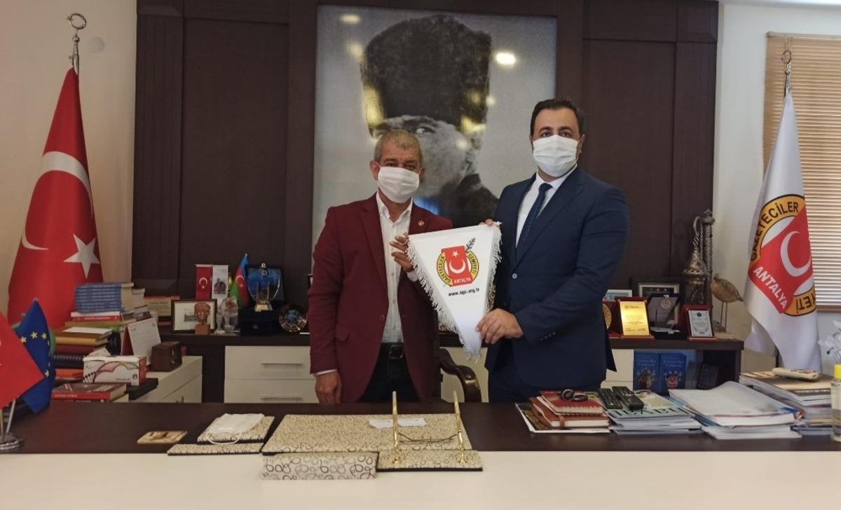 Rekt&ouml;r Kalan, Antalya&rsquo;da STK temsilcileriyle buluştu