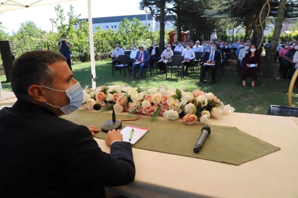 Vali Atay, muhtarlarla bir araya geldi