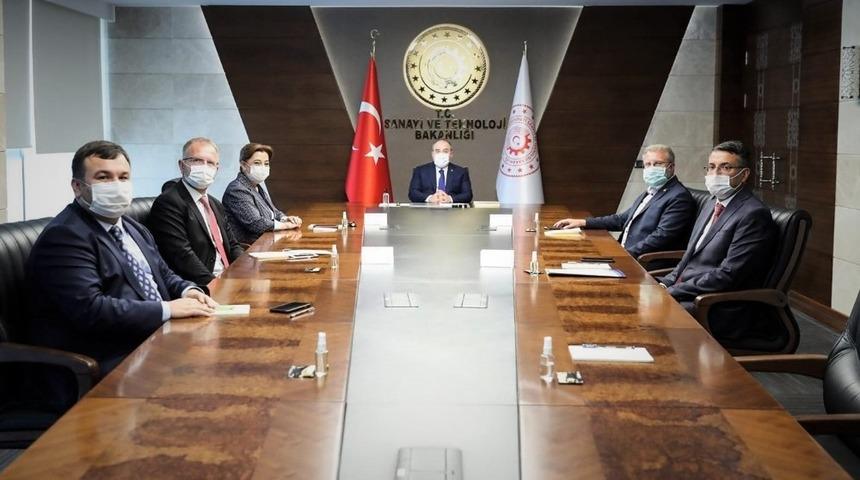 Kütahya heyeti Ankara’da bakanlarla görüştü