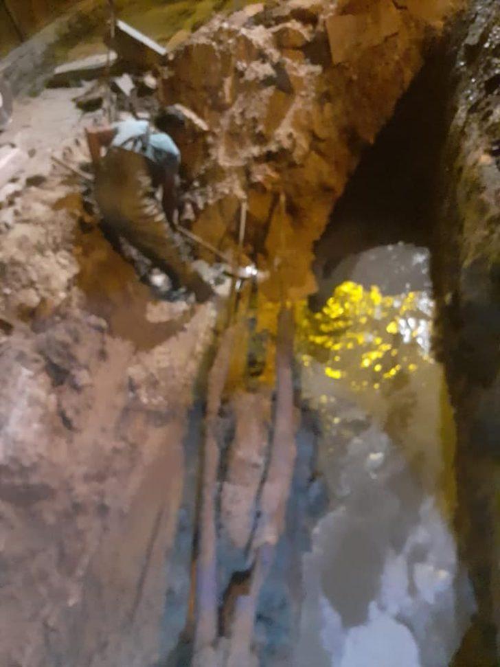 Gece yarısı su arızası için seferber oldular G5