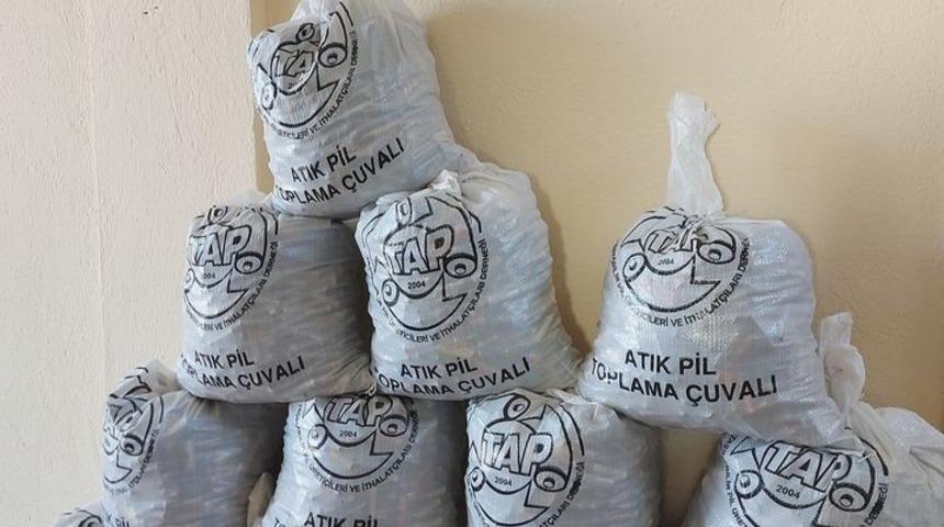 Aslanapa Belediyesi&rsquo;nden atık pil toplama kampanyası