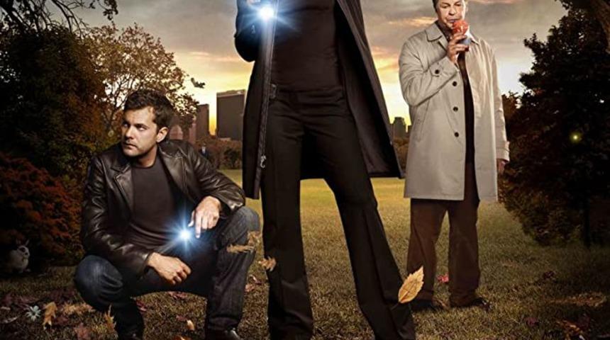 Bir bilim kurgu efsanesi: Fringe dizisi konusu ve oyuncuları