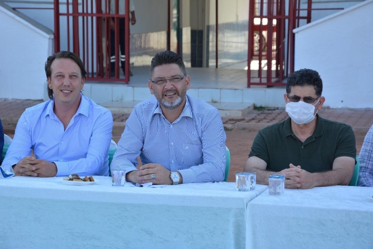 Korkuteli Belediyespor Kul&uuml;b&uuml;n&uuml;n yeni başkanı Fahrettin Karateke Oldu