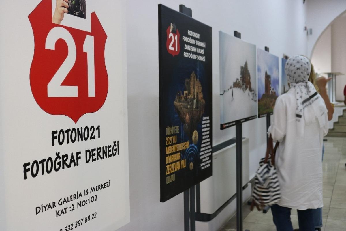 Zerzevan Kalesinde d&ouml;rt mevsim &ccedil;ekilen fotoğraflar, sergilendi