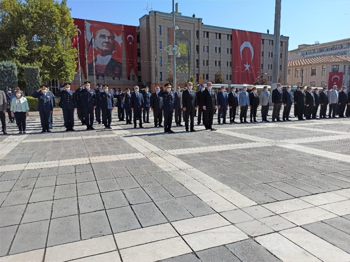 Eskişehir&rsquo;in d&uuml;şman işgalinden kurtuluşunun 98. yıl d&ouml;n&uuml;m&uuml; kutlandı