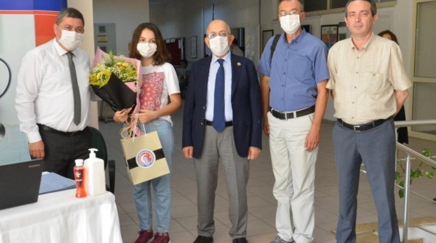 ÇOMÜ’de ilk kayıt heyecanı