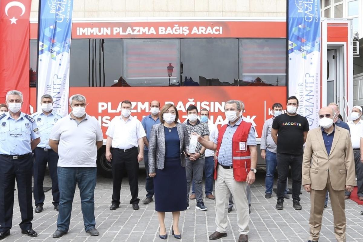 B&uuml;y&uuml;kşehir personellerinden imm&uuml;n plazma bağışı