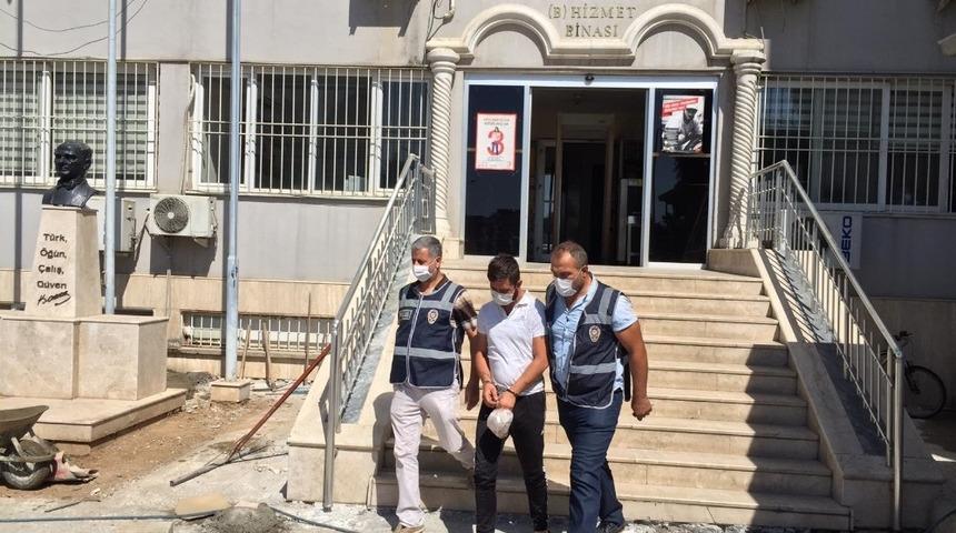 Motosiklet hırsızını parmak izi ele verdi