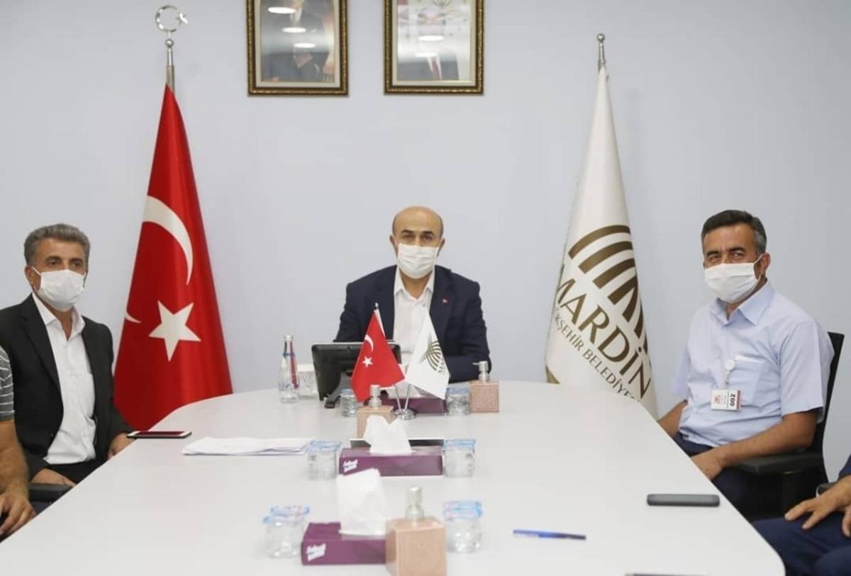 Vali Demirtaş muhtar buluşmalarına devam ediyor