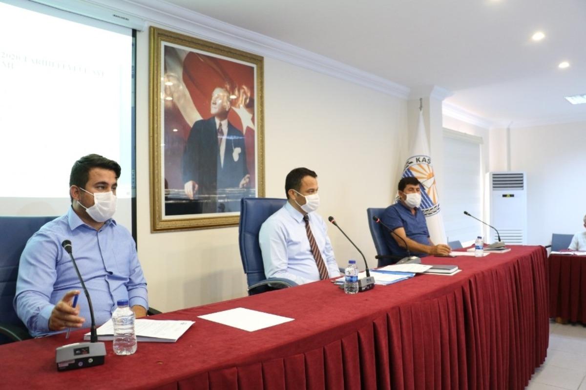 Kaş Belediye Başkanı Ulutaş: "Kaş pandemiye rağmen gelişme kaydetti"