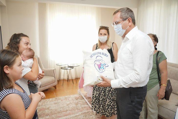 Ayvalık’ta Aramıza Hoş Geldin Bebek Projesi hayata geçirildi G2