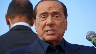 Berlusconi koronavir&uuml;se yakalandı