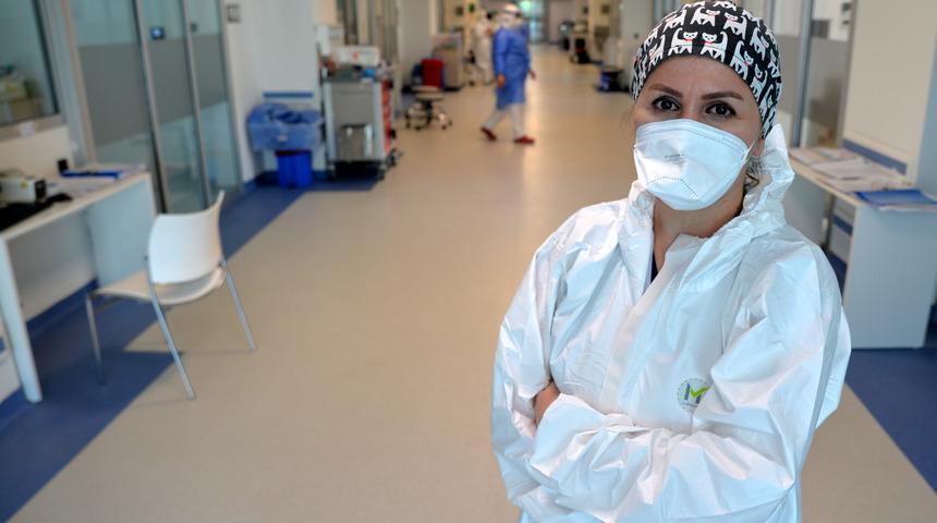 Koronavir&uuml;s&uuml; yenen Nurdan hemşire: Nefes almak &ccedil;ok b&uuml;y&uuml;k nimet