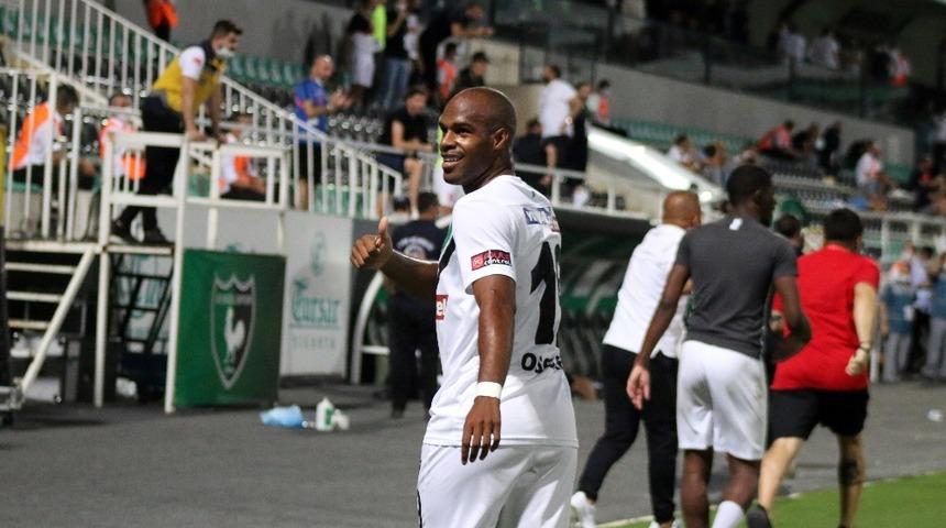 Denizlispor&rsquo;da Zeki Yavru&rsquo;nun ardından Estupinan da yeni takım buldu