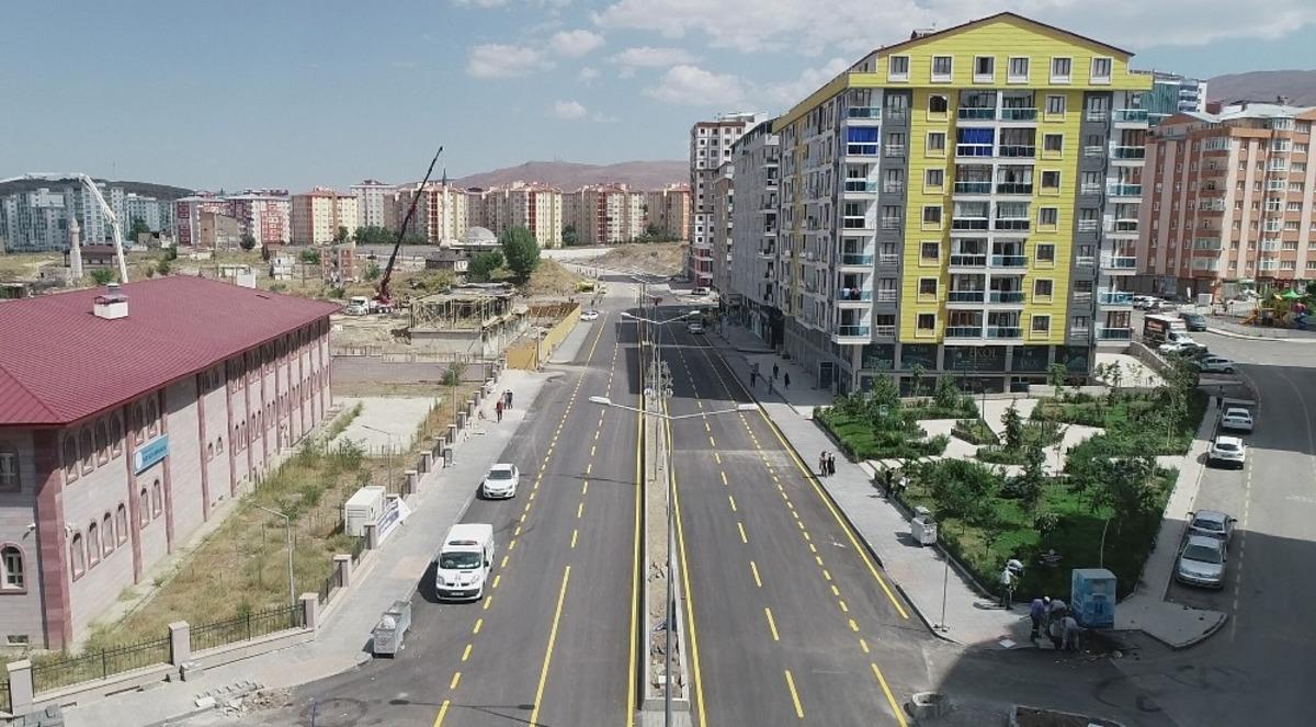 B&uuml;y&uuml;kşehir, ulaşım ağlarını y&uuml;ksek kalite standartlarına kavuşturuyor