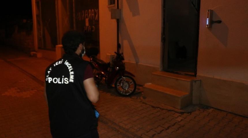 Eve giren hırsızlar 20 bin TL değerinde altın &ccedil;aldı