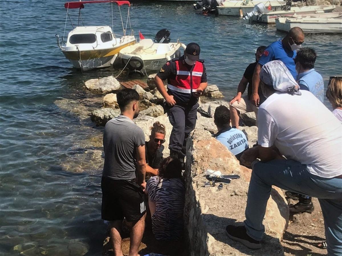 Muğla zabıtasından hayat kurtaran m&uuml;dahale