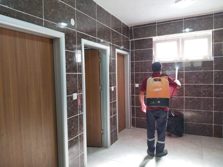 Bilecik Belediyesi’nin dezenfekte çalışmaları devam ediyor G3