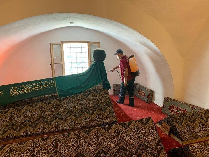 Bilecik Belediyesi’nin dezenfekte çalışmaları devam ediyor G4