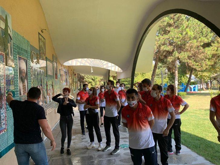 Tarih şeridi milli sporcuları ağırladı G2