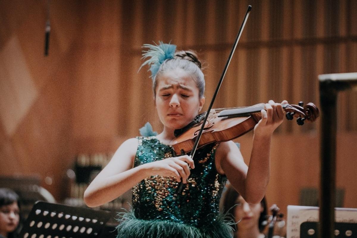 Elif Su&rsquo;dan, uluslararası m&uuml;zik yarışmasında b&uuml;y&uuml;k başarı