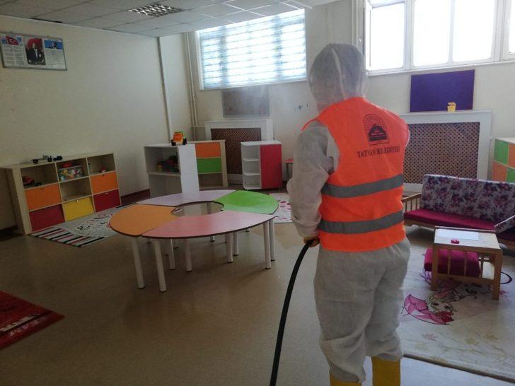 Tatvan Belediyesinden Bitlis Eren Üniversitesinde dezenfekte çalışması G5