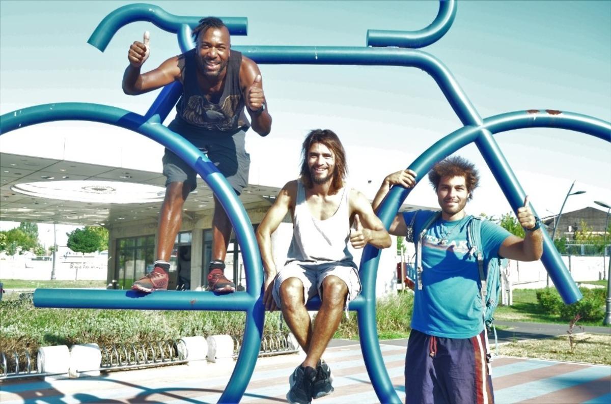 3 turist T&uuml;rkiye&rsquo;de dost oldu