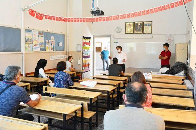 Okullarda Covid-19 çalışmasında titizlik istendi