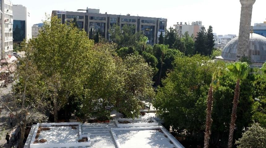Muratpaşa Camii m&uuml;ştemilatı yarın a&ccedil;ılıyor