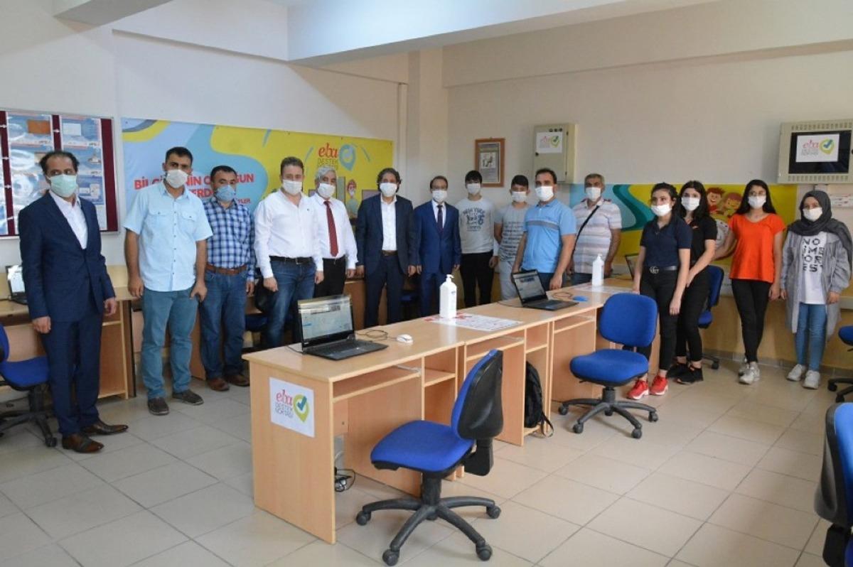 EBA Destek Noktası Turgut &Ouml;zal Anadolu Lisesi oldu