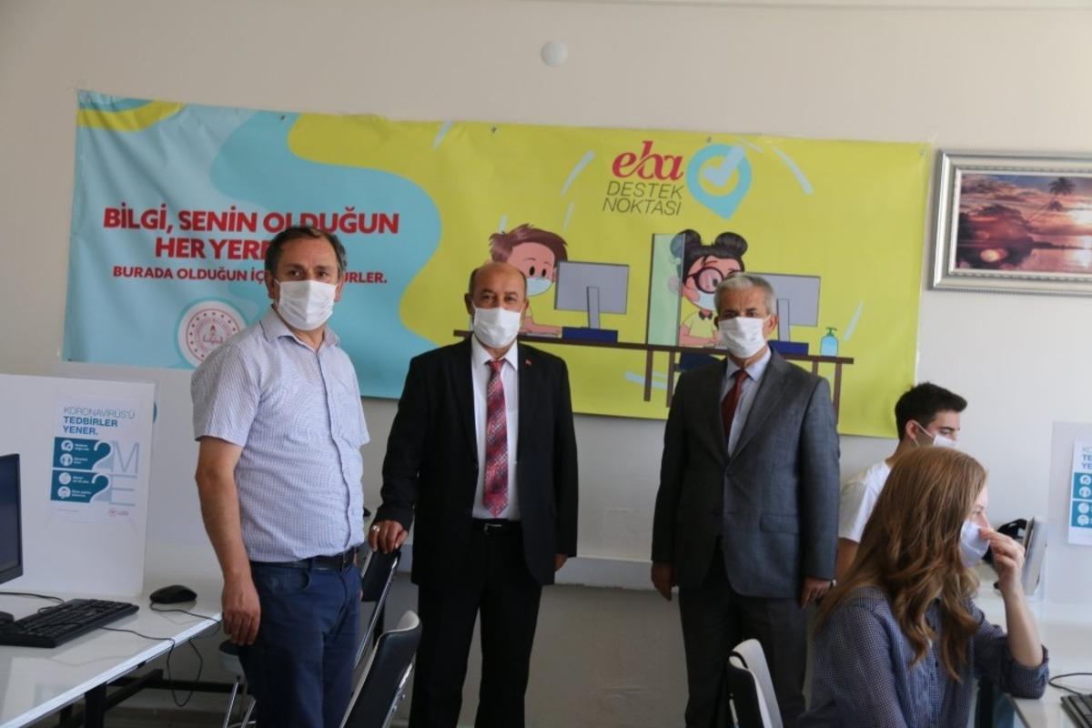 M&uuml;d&uuml;r Başyiğit, EBA Destek Noktası a&ccedil;ılışı yaptı