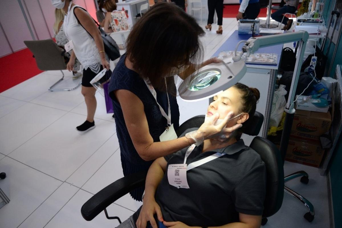 BUCOS 2. Kozmetik ve G&uuml;zellik Fuarı a&ccedil;ıldı