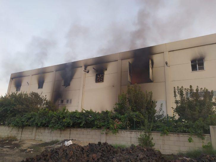 Denizli’de kuruyemiş fabrikasında patlama: 3 yaralı G2