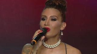 İrem Derici Rising Star Türkiye sahnesinde: Aşk Eşittir Biz