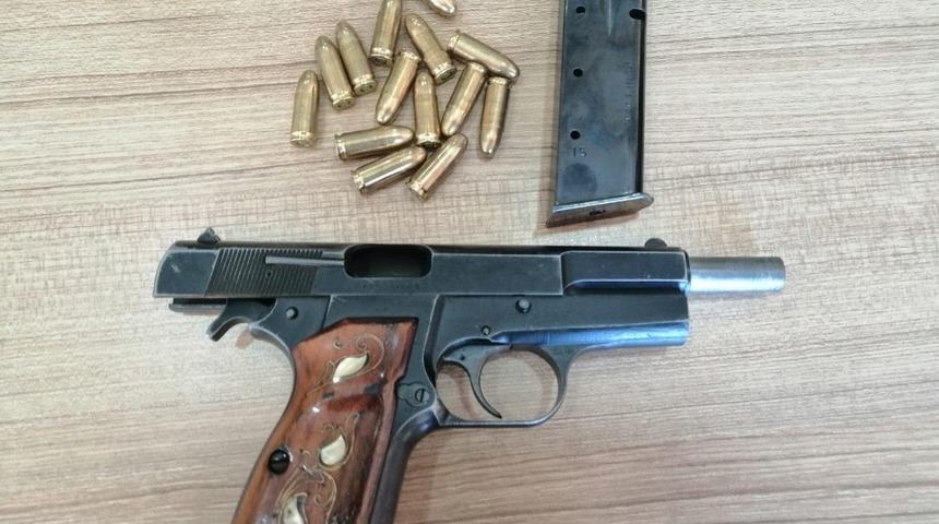 Hırsızlık suçundan aranan şahıs yakalandı