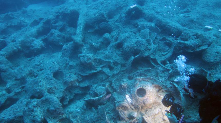 Antalya'da Osmanlı savaş gemisi batığı bulundu: Topları dahi bozulmadan gömülmüş