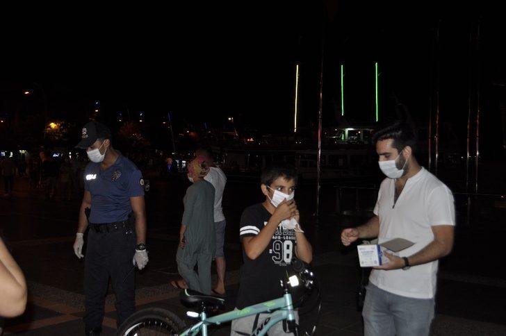 Marmaris’te pandemi seferberliğine yabancı turistler de katıldı G4