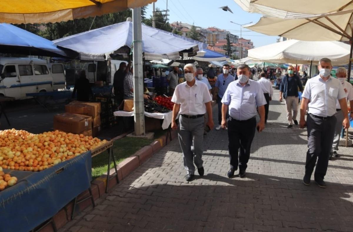 Tavşanlı semt pazarında denetim