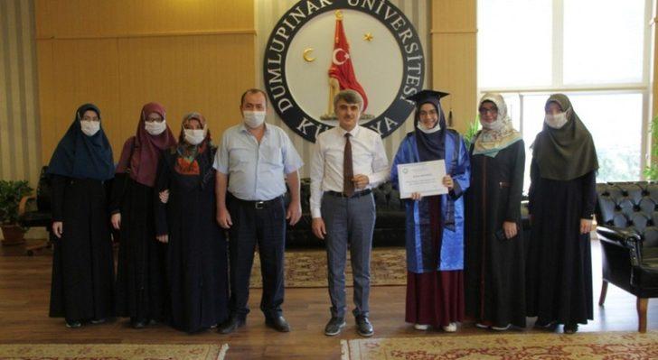 Rektör Uysal: ”Azim ve irade sıkıntıları yenerek mutlu sona ulaştırır” G5