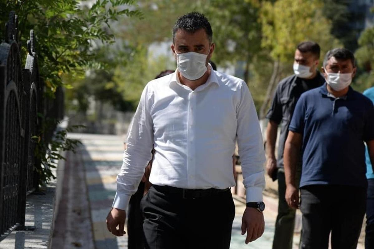 Pursaklar&rsquo;da yollar yenileniyor