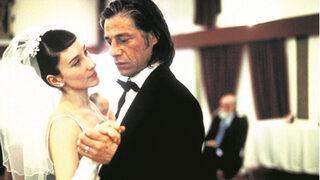 'Duvara Karşı' filminin ünlü oyuncusu Birol Ünel hayatını kaybetti!