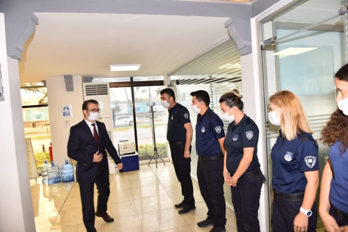 Polisten Altıeyl&uuml;l Zabıta m&uuml;d&uuml;rl&uuml;ğ&uuml;ne ziyaret