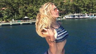 Yasmin Erbil'in paylaşımı yine olay oldu