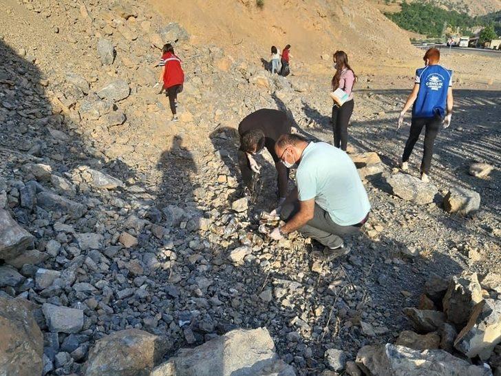 Zap Nehri kenarında çevre temizliği G5