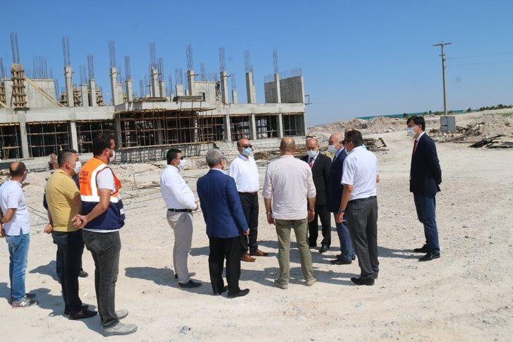 Kütahya TOBB’un Mesleki ve Teknik Anadolu Lisesi inşaatında inceleme G2