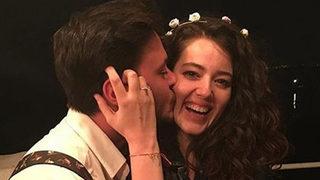 Pelin Akil ve Anıl Altan düğün için gün sayıyor